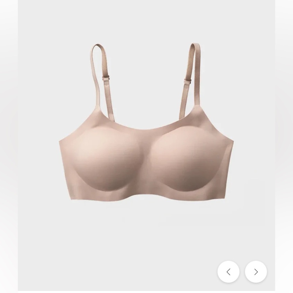 Eby seamless support wire free size M bralette bra nude like new, intimates